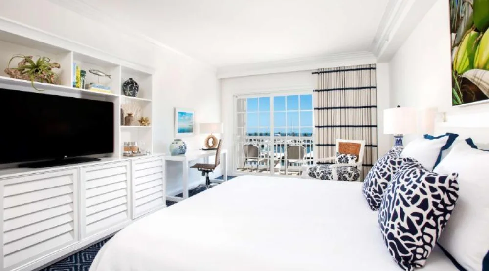 King Suite with Ocean View at Oceans Edge Key West Hotel & Marina