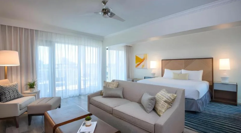 Island Junior Suite at Hawks Cay Resort