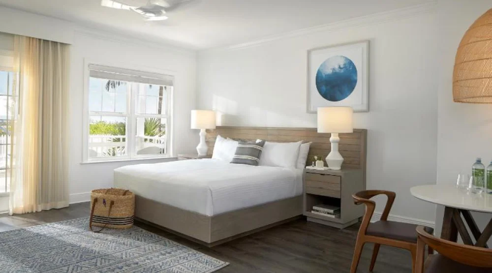 Waterfront King Room at Parrot Key Hotel & Villas