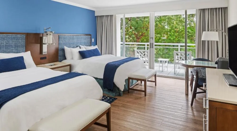 Two Queen Room, Standard View with Balcony at Reefhouse Resort & Marina