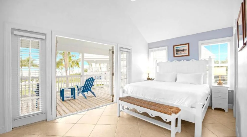 Three Bedroom Villa at Tranquility Bay Beachfront Resort