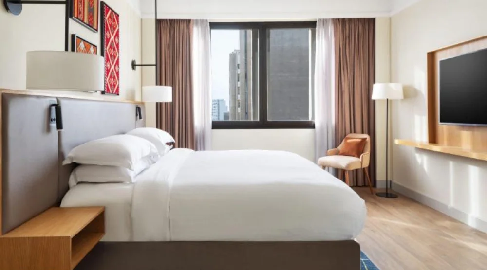 Junior Suite, M Club Lounge Access, One Bedroom Suite, One King, City View at Casablanca Marriott Hotel