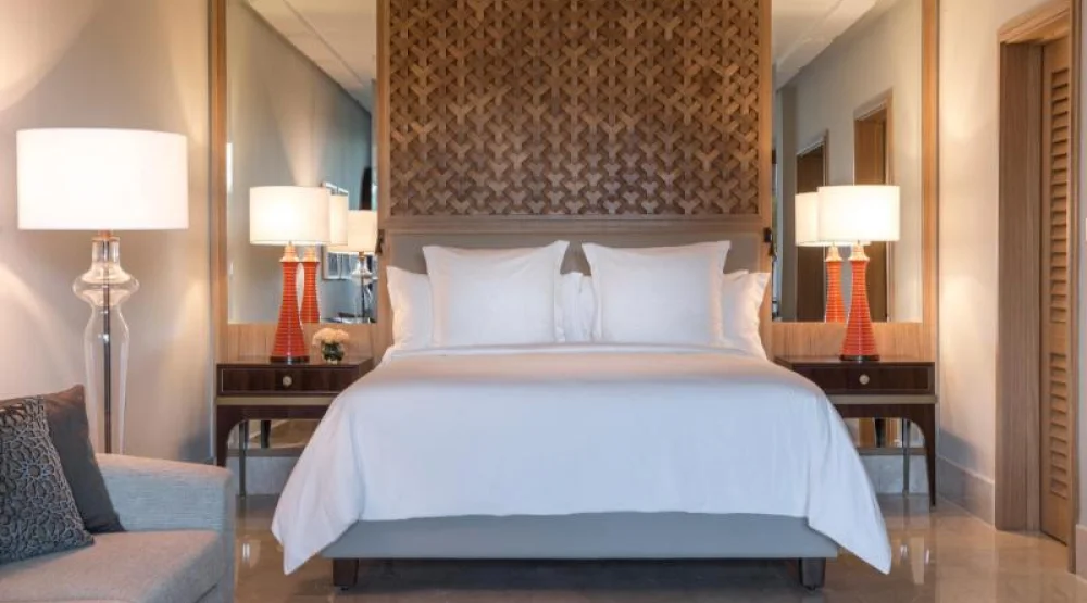 Deluxe Sea View Room King Bed at Four Seasons Gammarth Tunis