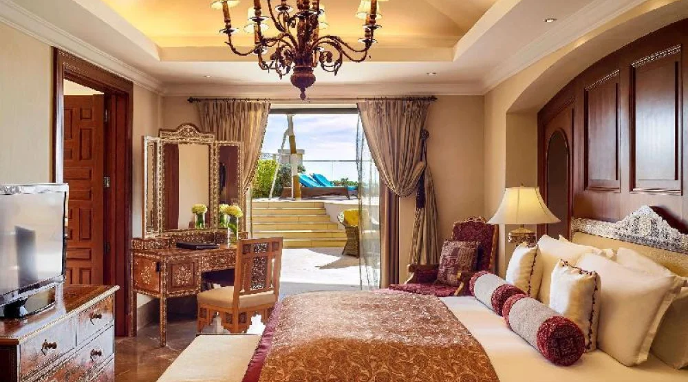 Opera Suite, One King-size Bed with Living Room, Roof Top Terrace and Infinity Pool at Sofitel Bahrain Zallaq Thalassa Sea & Spa