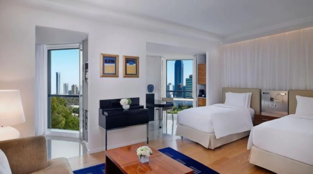 Club Room Twin Bed at The Ritz-Carlton Bahrain