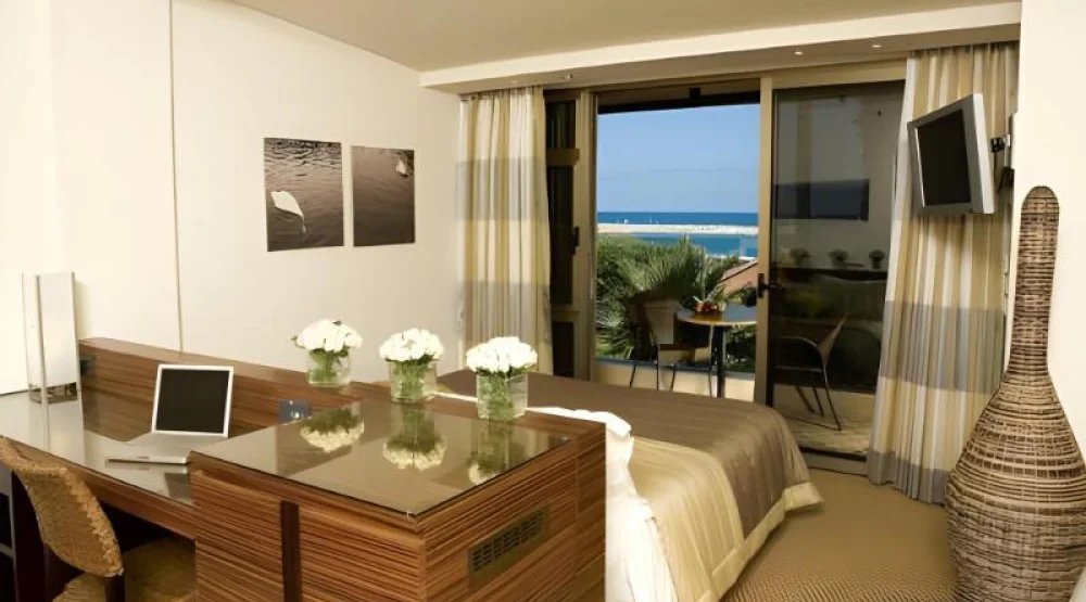 Chalet Terrace at Dan Accadia Herzliya Hotel