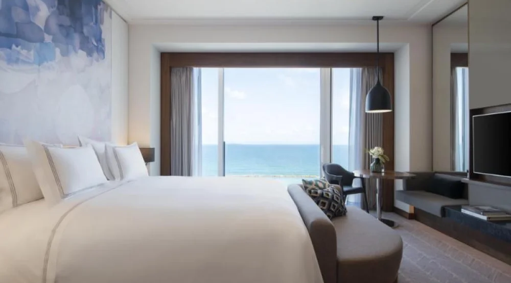 Deluxe Sea Front Room at The David Kempinski Tel Aviv
