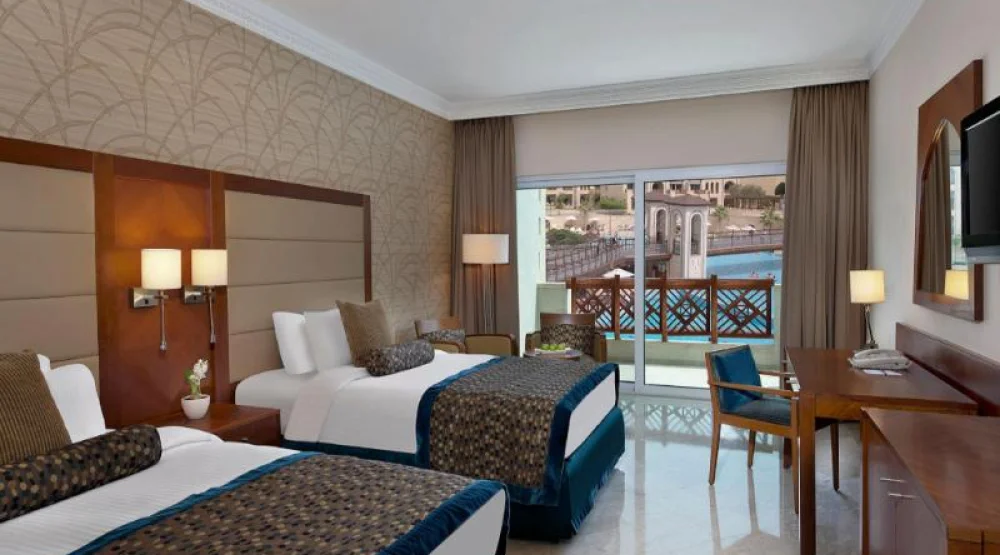 Two Twin Beds Standard Pool View at Crowne Plaza Jordan Dead Sea Resort