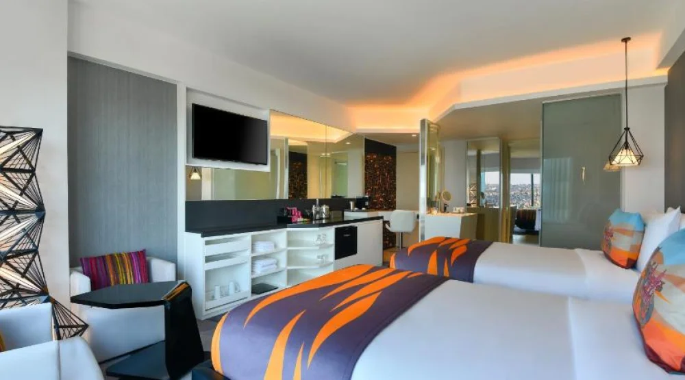Spectacular, Guest Room, Two Twin, Skyline View at W Amman