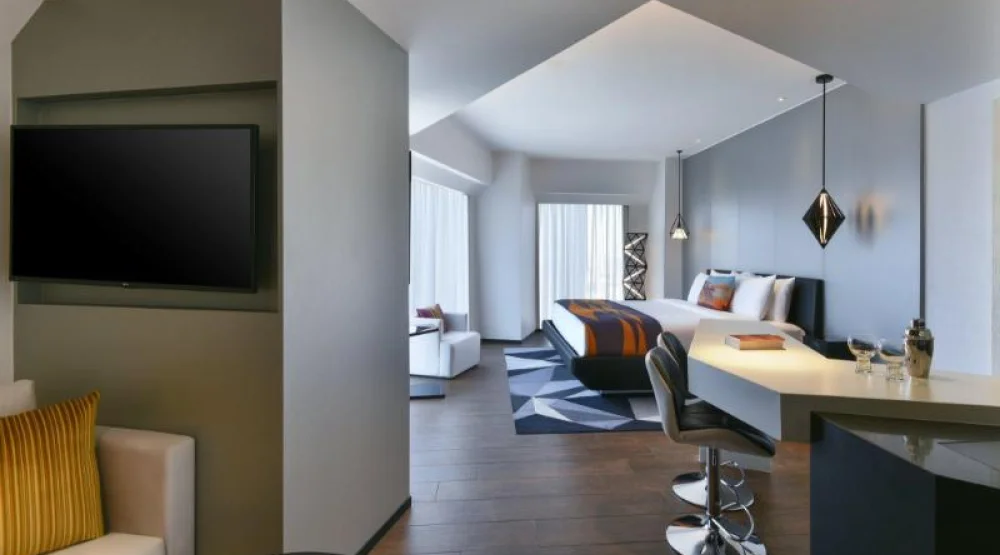 Premier, Suite, One King, Corner Room at W Amman