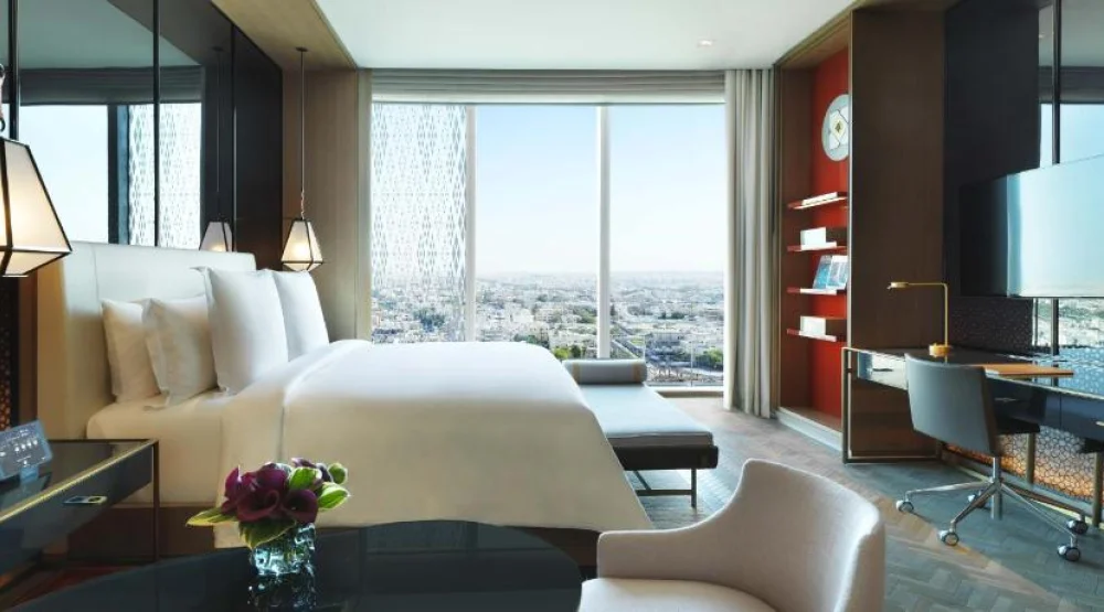 State Three Bedroom Suite Two Kings and Two Twin Beds at Four Seasons Kuwait At Burj Alshaya