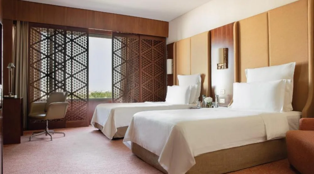 Deluxe Twin Room at Jumeirah Messilah Beach