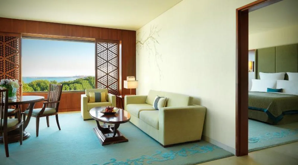 Grand Deluxe King Bed at Jumeirah Messilah Beach