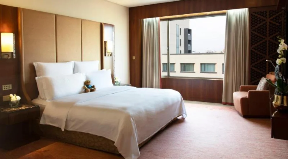 Deluxe Garden View Suite at Jumeirah Messilah Beach