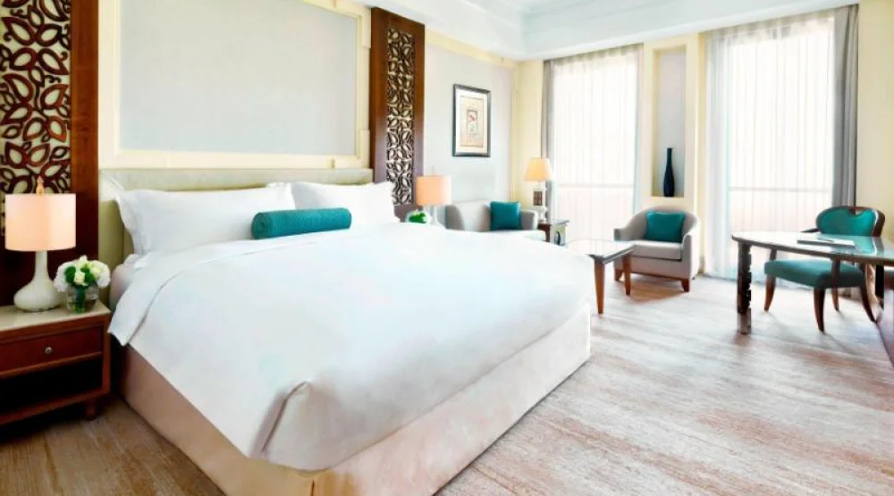 Deluxe Guest Room, One King, Mountain View, High Floor, Balcony at Al Bustan Palace a Ritz-Carlton Hotel