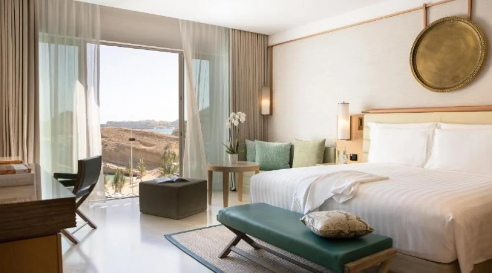 Resort Deluxe Room at Jumeirah Muscat Bay