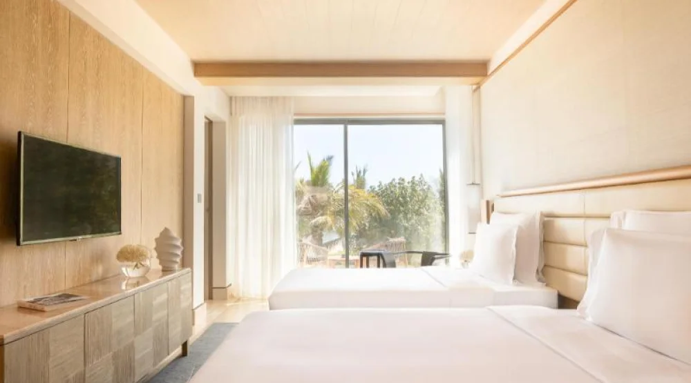 Four Bedroom Ocean Villa with Garden and Pool at Jumeirah Muscat Bay