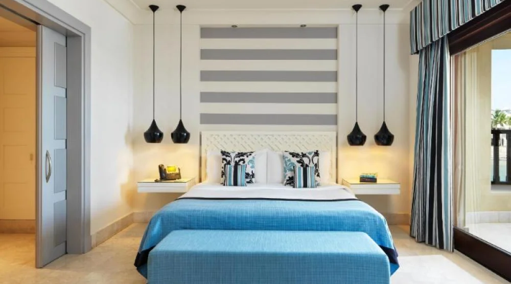 Marina Suite at Juweira Boutique Hotel