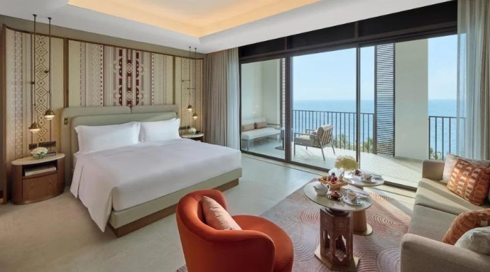 Deluxe Sea View King Room at Mandarin Oriental Muscat