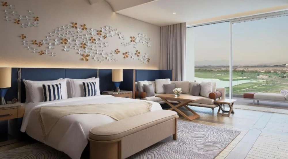 Deluxe King, Guest Room, One King, Balcony at The St. Regis Al Mouj Muscat Resort