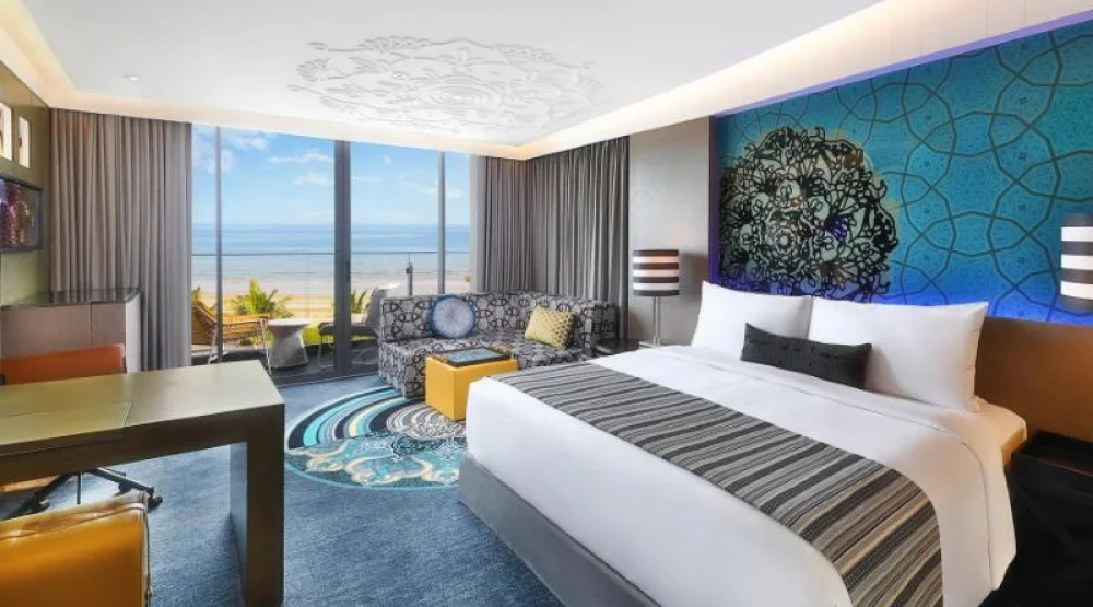 Fabulous Room, Guest Room, One King, Seafront, Balcony at W Muscat
