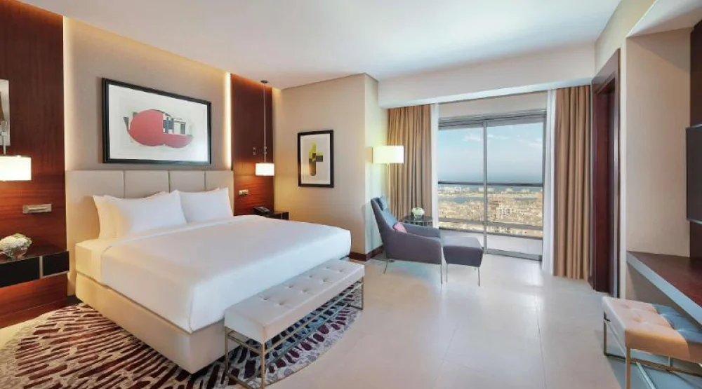 Two Bedroom Skyline Suite Sea View at Hilton Doha The Pearl