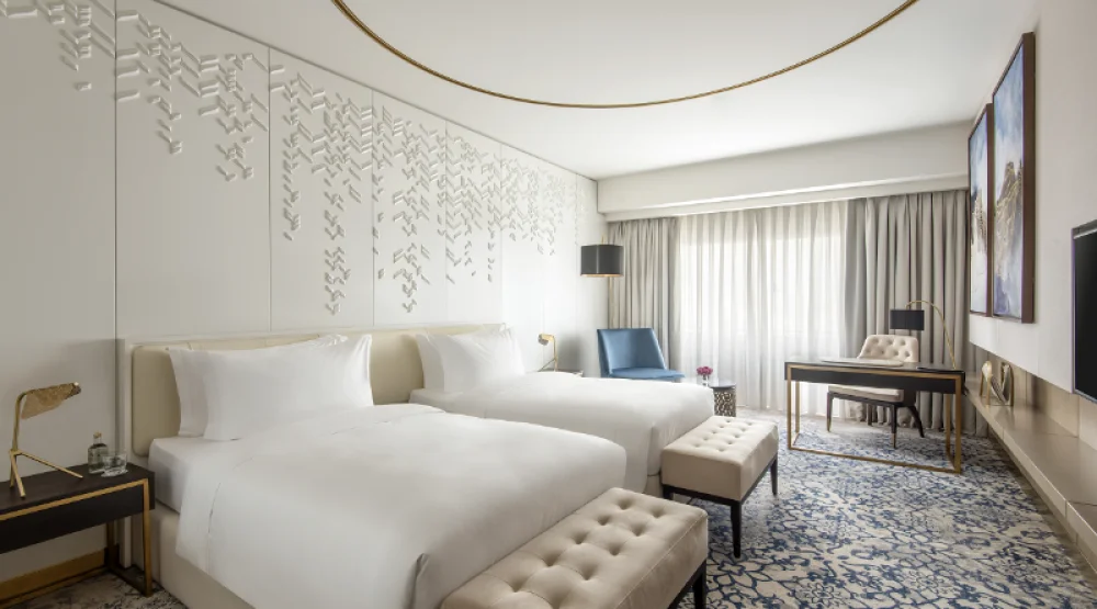 Deluxe Twin Room at Steigenberger Hotel Doha