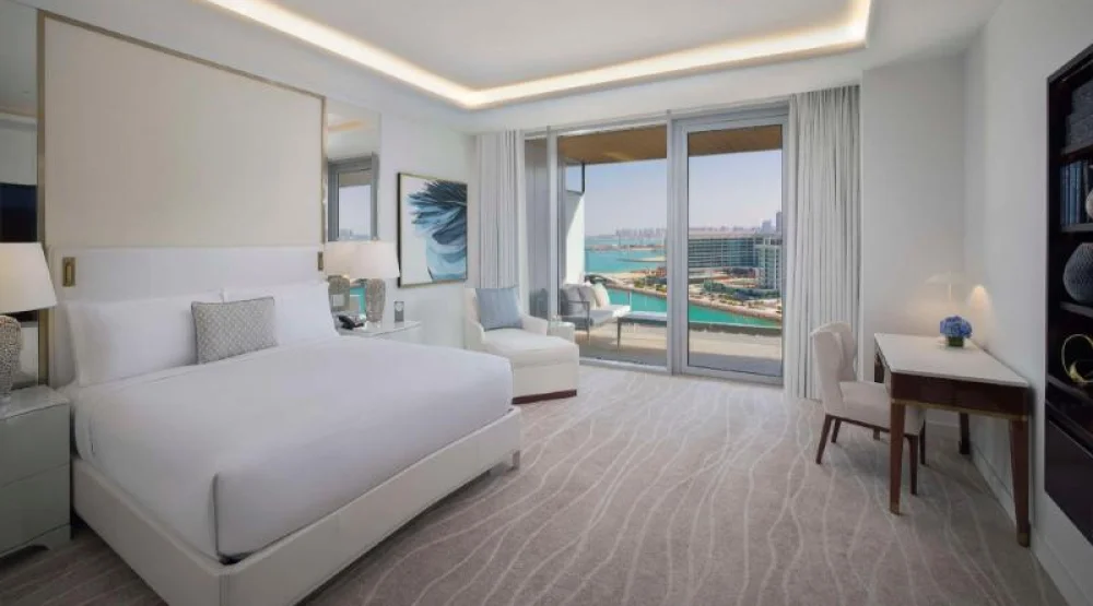 King Three Bedroom Sky Villa at Waldorf Astoria Doha Lusail
