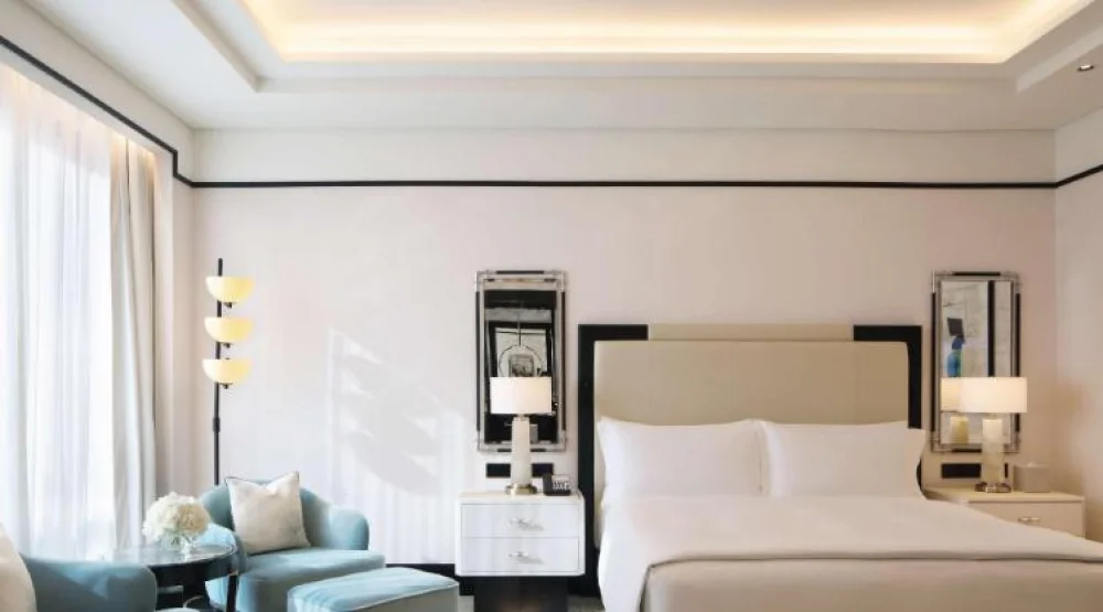 King Premier Room at Waldorf Astoria Doha West Bay