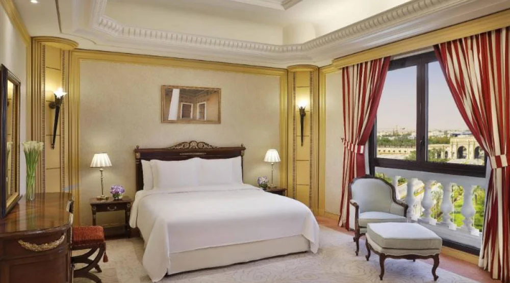 Guest Room, One King at The Ritz-Carlton Riyadh