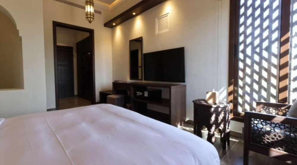 Deluxe King Room at Al Badayer Retreat