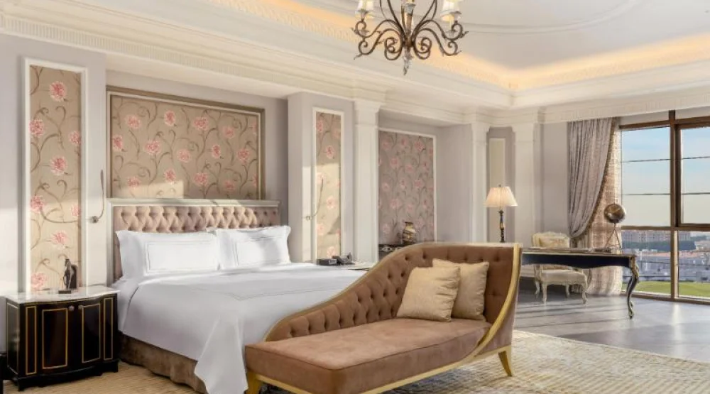 Sir Winston Churchill Suite at Al Habtoor Palace Preferred Hotels & Resorts