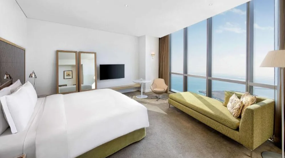 King Deluxe Room with Sea View at Conrad Abu Dhabi Etihad Towers