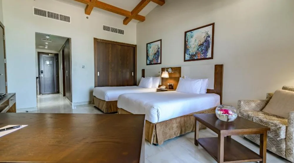 Beachside Chalet Double Room with Two Beds, Garden, Private Terrace and Parking at Danat Jebel Dhanna Resort