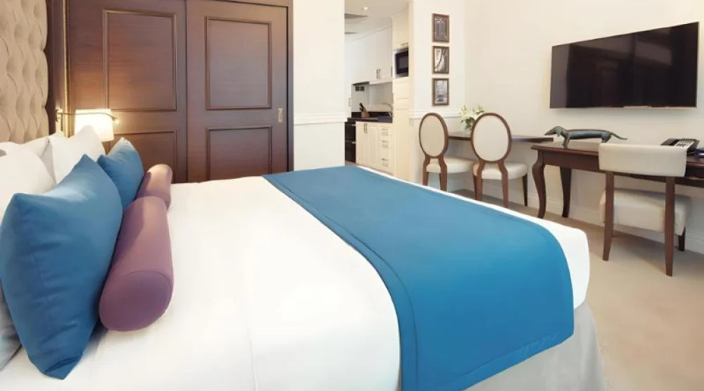 Deluxe Studio at Dukes The Palm Royal Hideaway Hotel