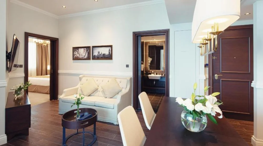 Executive Studio, Private Beach, Infinity Pool, Lazy River & Kids Club Access at Dukes The Palm Royal Hideaway Hotel