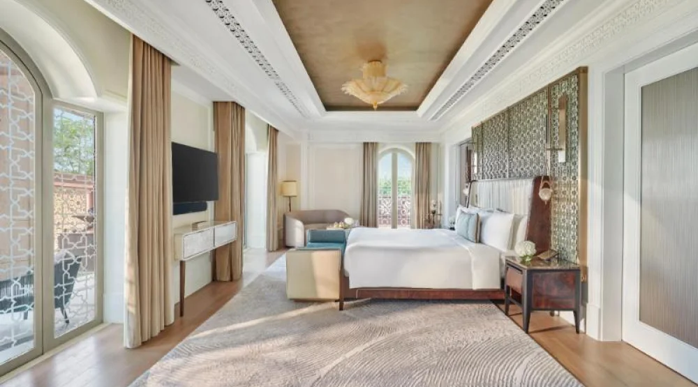 Deluxe Beach Front Suite at Emirates Palace Mandarin Oriental