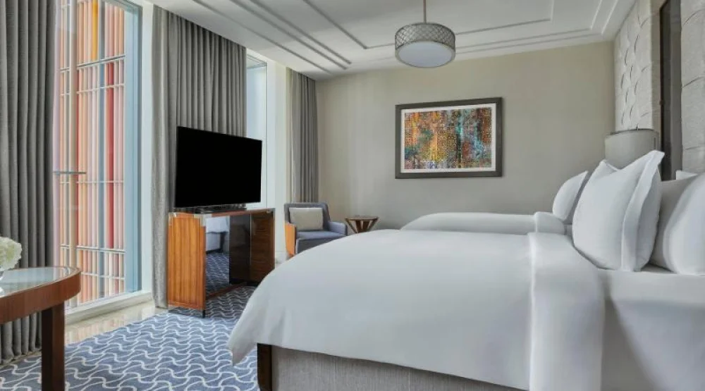 Deluxe Waterfront Room with Twin Beds at Four Seasons Hotel Abu Dhabi At Al Maryah Island