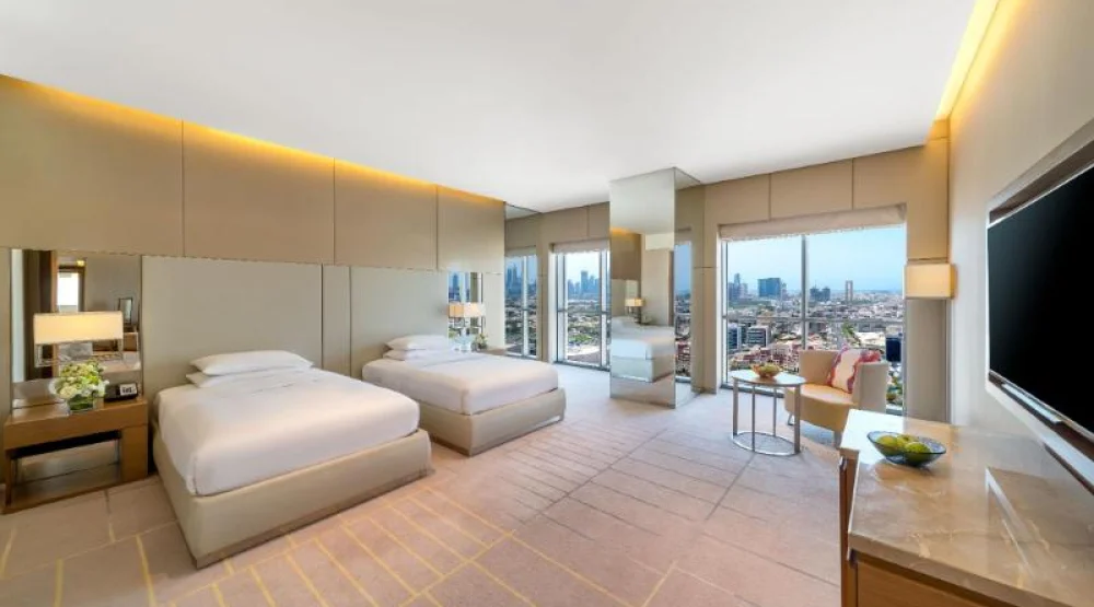 Two Twin Beds with Club Access Deluxe at Hyatt Regency Dubai Creek Heights