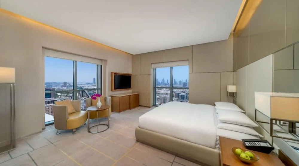 Regency Suite King at Hyatt Regency Dubai Creek Heights