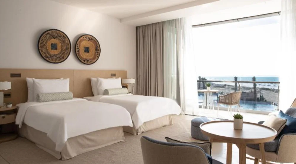 Ocean Deluxe Twin Room at Jumeirah Saadiyat Island