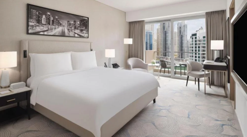 Deluxe, Guest Room, One King Or Two Twin, City View, Balcony at JW Marriott Hotel Marina