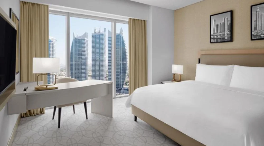 Premier, Guest Room, One King, Sofa Bed, City View at JW Marriott Hotel Marina