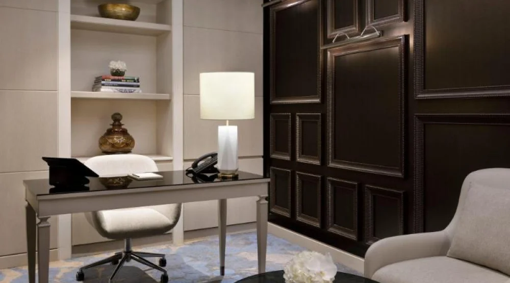 Presidential Suite, Club Level, Two Bedroom Presidential Suite, City View, Balcony at JW Marriott Hotel Marina