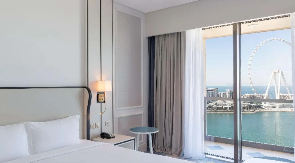 Luxury Club Sofitel King Sea View at Sofitel Dubai Jumeirah Beach