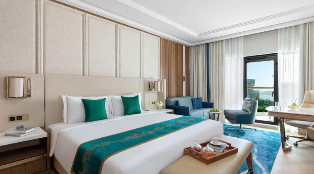 Luxury Sea View Room King Bed at Taj Exotica Resort & Spa The Palm Dubai