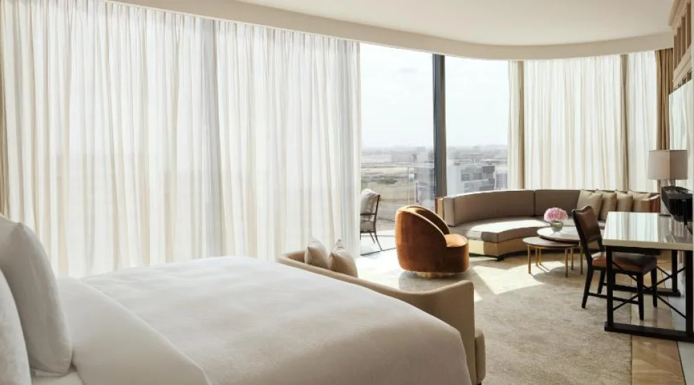 Junior Suite at The Lana Dorchester Collection