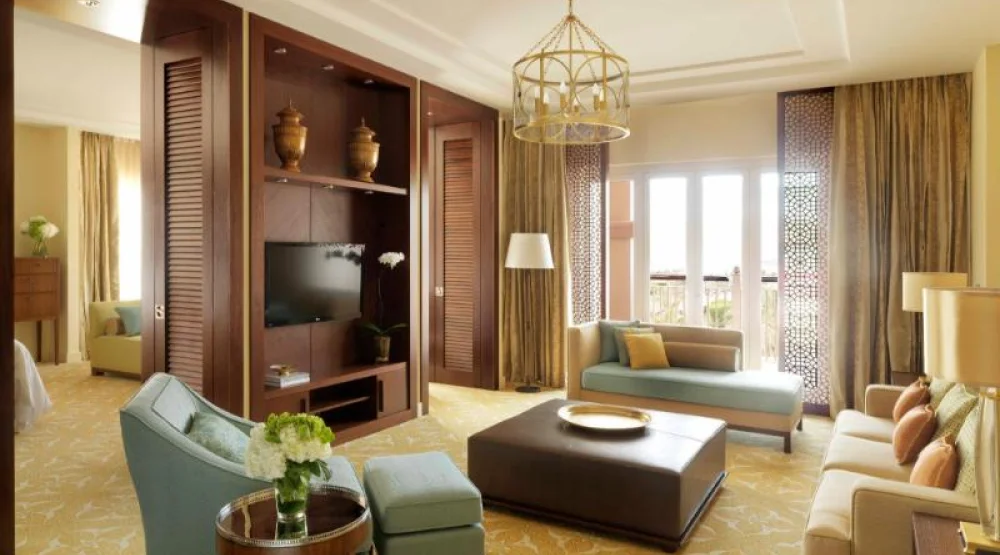 One Bedroom Suite, Suite, One King, Garden View, Balcony at The Ritz Carlton Dubai