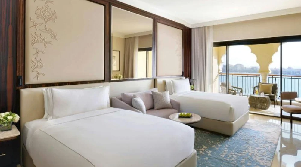 Club Twin, Deluxe Guest Room, Two Double, Main Building at The Ritz-Carlton Abu Dhabi Grand Canal