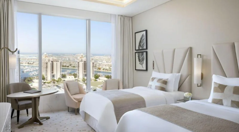 Deluxe Twin Room, Guest Room, Two Twin, City View at The St. Regis Dubai The Palm